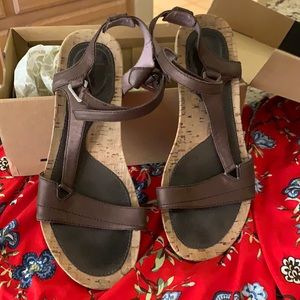 Teva size 8 sandals